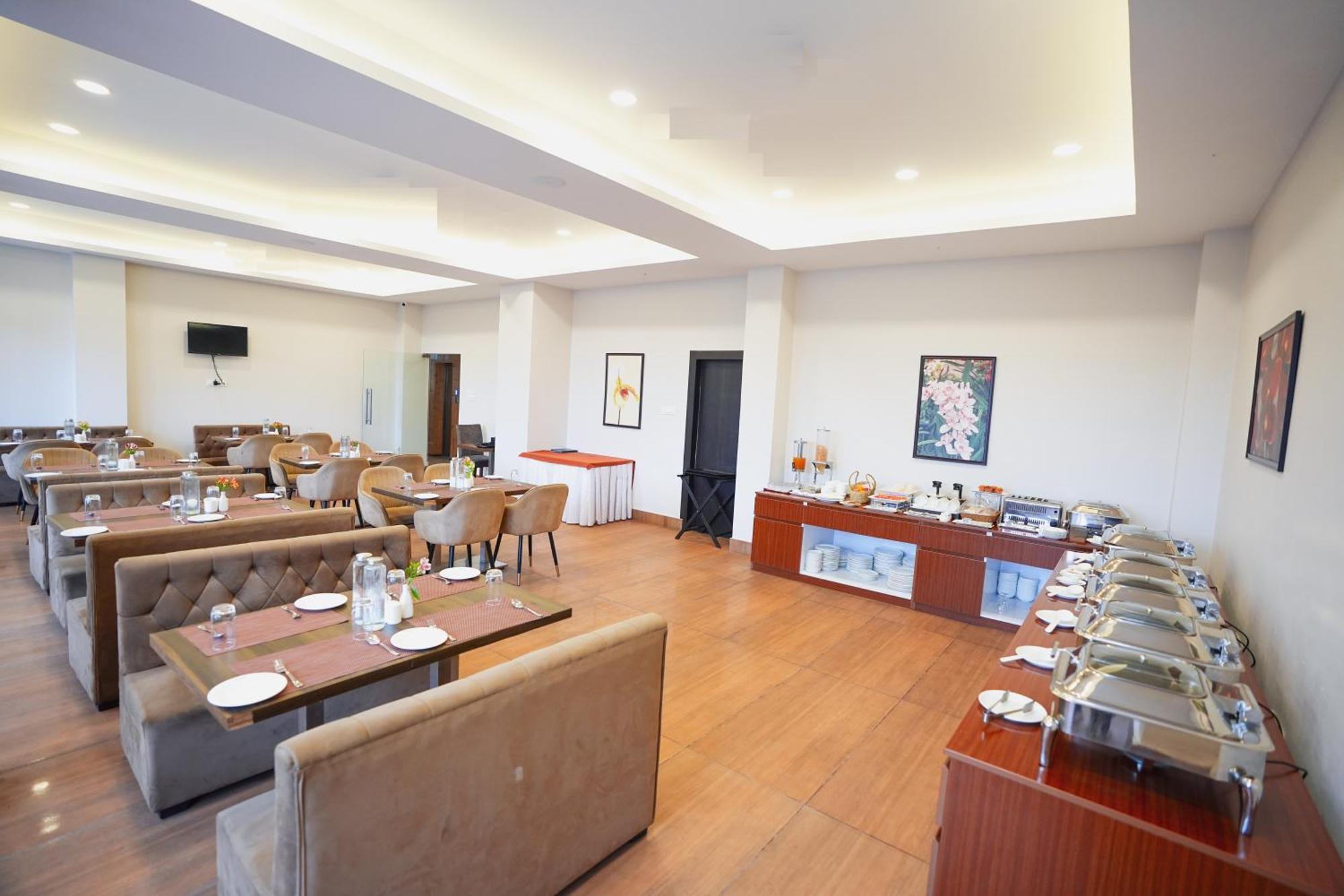 Cilantro Comfort Gangtok Exterior photo